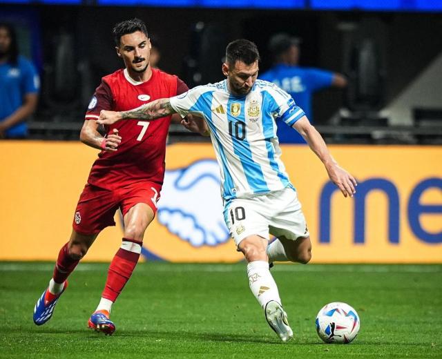 完美世界竞技平台官网-梅西：比赛很艰难 我们耐心控球但很难找到空间